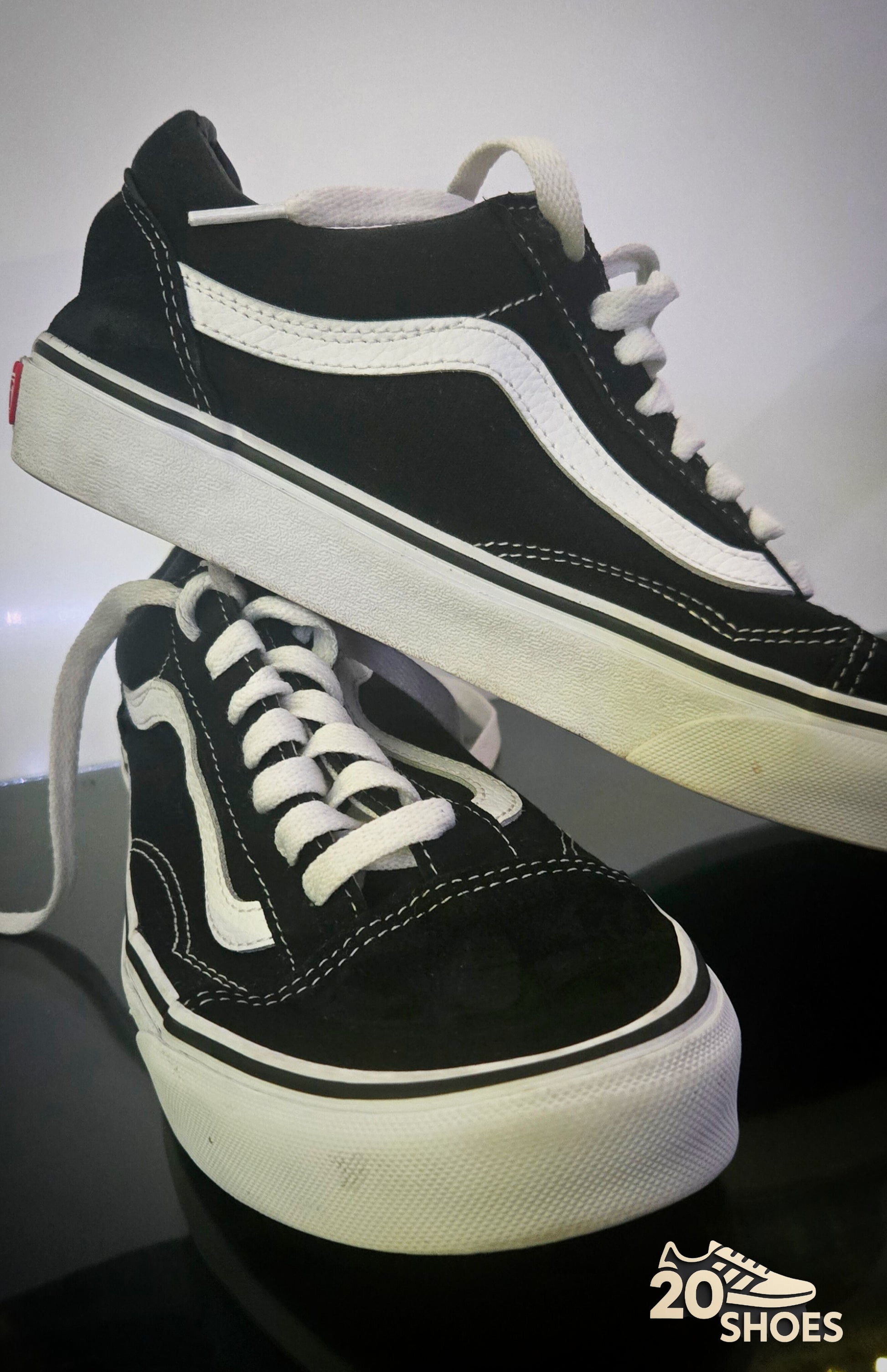 Vans Old Skool Size. 7.5 / 9