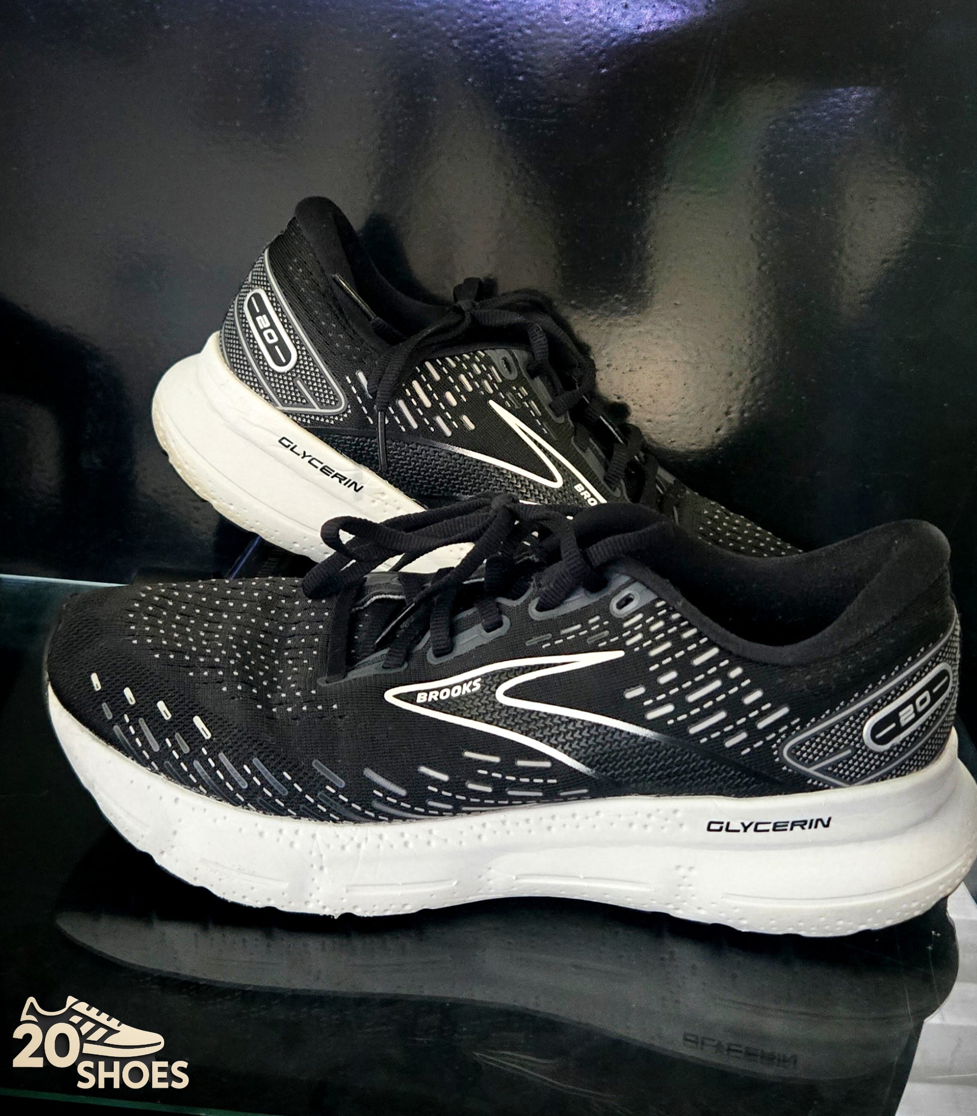 The Brooks Glycerin 20 size 9